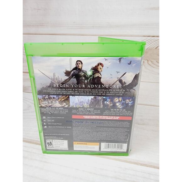 The Walking Dead: Season Two & The Elder Scrolls Summerset (Microsoft Xbox One) - Picture 5 of 13